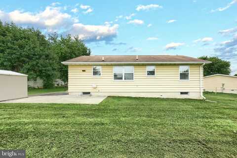 2 CHERRY COURT, NEW OXFORD, PA 17350