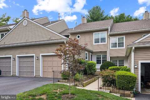 301 STANTON COURT, GLEN MILLS, PA 19342
