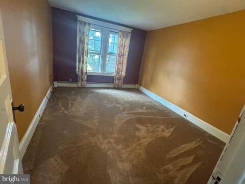 2181 E HIGH STREET, POTTSTOWN, PA 19464