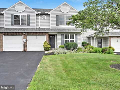 130 PEREGRINE LANE, HUMMELSTOWN, PA 17036