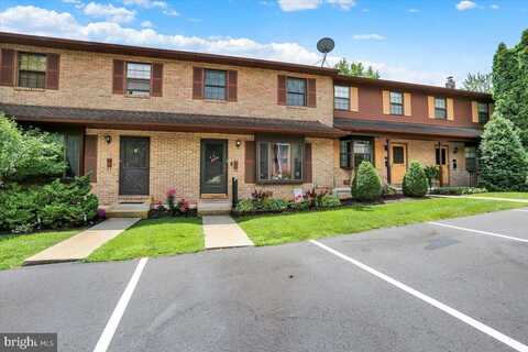 118 VILLAGE DRIVE, BOYERTOWN, PA 19512