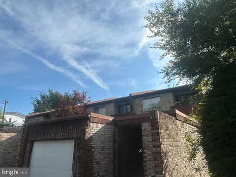 2045 N GLEBE ROAD, ARLINGTON, VA 22207