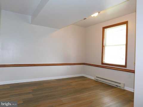 158 S PHILLIPS AVENUE, WAYNESBORO, PA 17268