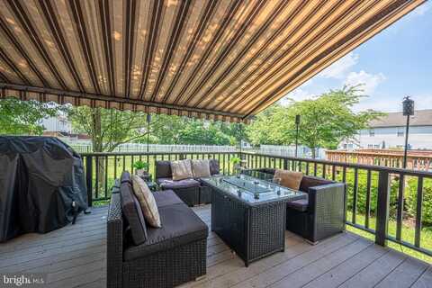 2621 PENNS RIDGE BOULEVARD, EASTON, PA 18040