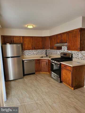 29 HATHAWAY DRIVE, SICKLERVILLE, NJ 08081