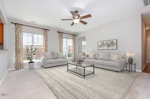 732 Hornchurch Loop, Cary, NC 27519