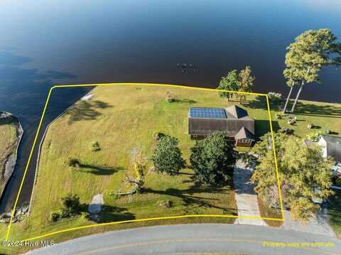 783 Foreman Lane, Belhaven, NC 27810