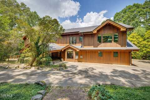 579 Lake Drive, Piney Flats, TN 37686