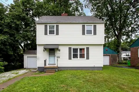 2026 Orchard Dr, Wooster, OH 44691