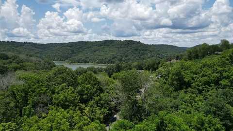 Lancing Ct, SMITHVILLE, TN 37166