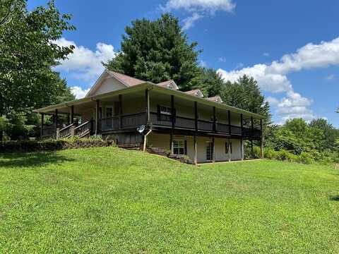 7029 Monterey Highway, SPARTA, TN 38583
