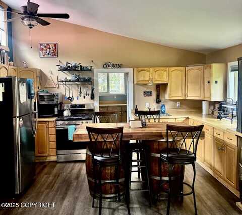 64599 Ressurection Creek Road, Hope, AK 99605