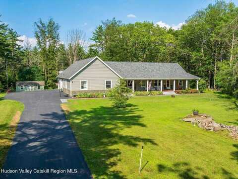 15 Pine Street, Cairo, NY 12413