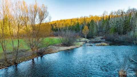 TBD Fox, Iron River, MI 49935