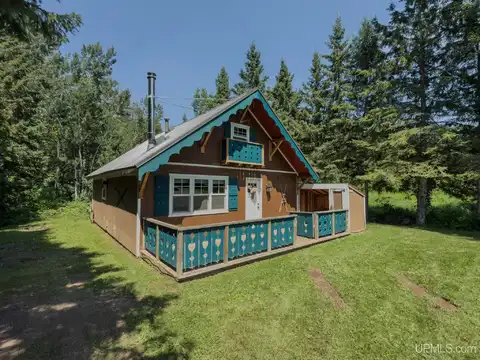 6326 Wedeln, Bessemer, MI 49938