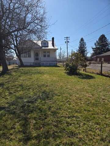 125 Rockdale Road, Follansbee, WV 26037