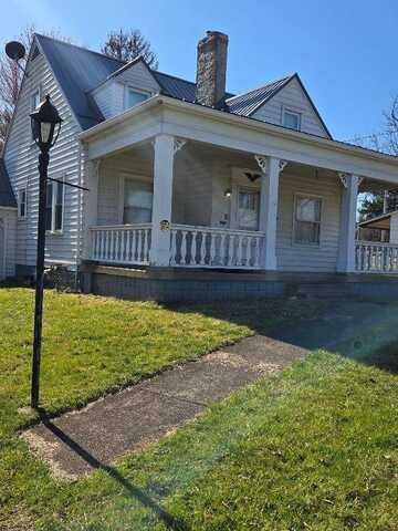 121 Rockdale Road, Follansbee, WV 26037