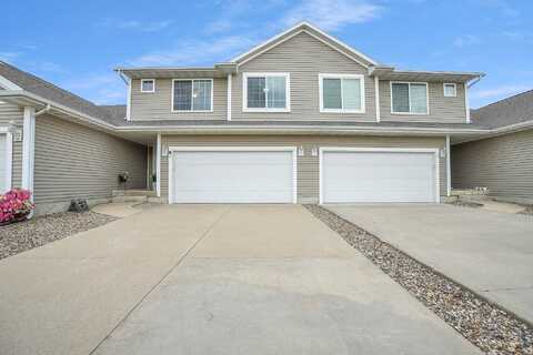 4825 Algonquin, Cedar Falls, IA 50613