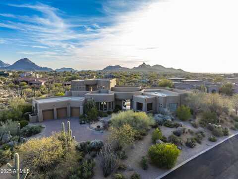 11077 E CINDER CONE Trail, Scottsdale, AZ 85262