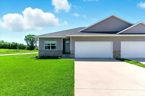 4507 Donald Drive, Cedar Falls, IA 50613