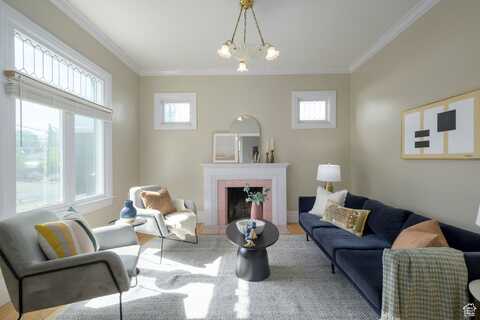 215 N I E, Salt Lake City, UT 84103
