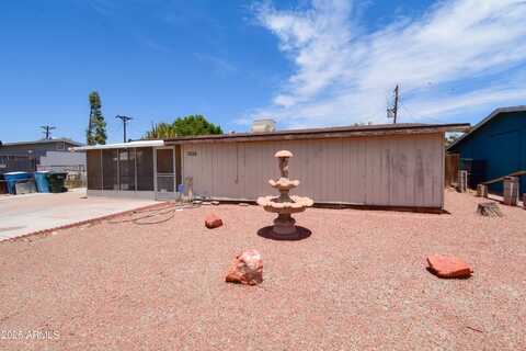 7824 W MITCHELL Drive, Phoenix, AZ 85033