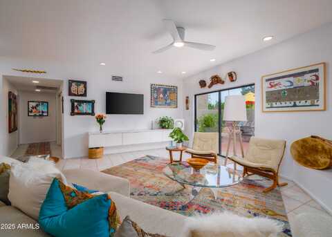 7209 E MCDONALD Drive, Scottsdale, AZ 85250