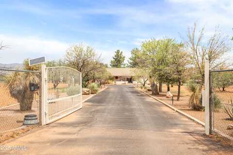 115 W BLACK Road, Huachuca City, AZ 85616