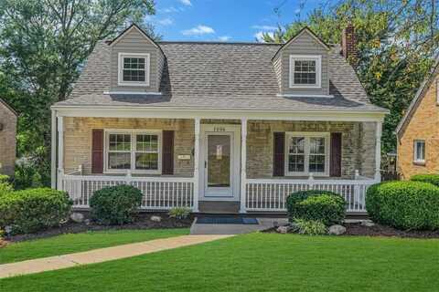1004 Glencoe Ave, Greentree, PA 15220