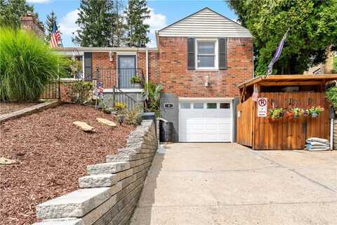 3 Cypress Dr, Carnegie, PA 15106