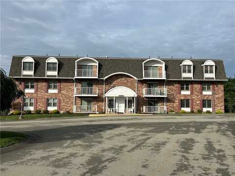 509 Clubhouse Dr, Strabane, PA 15301