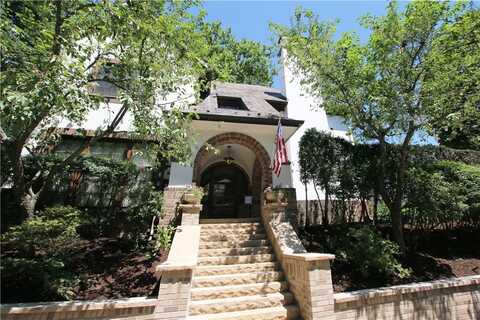 2030 Beechwood Blvd, Squirrel Hill, PA 15217