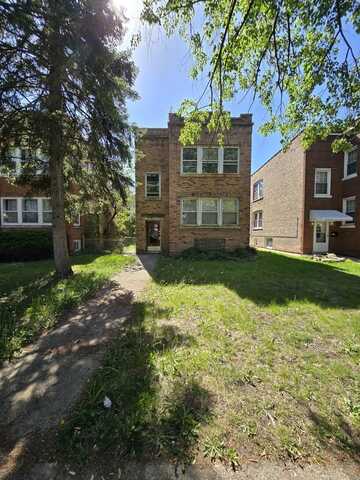 1320 Wisconsin Avenue, Berwyn, IL 60402