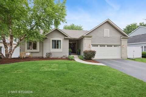1373 Loch Lomond Drive, Crystal Lake, IL 60014