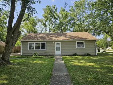 34W739 Clyde Parkway, Saint Charles, IL 60174