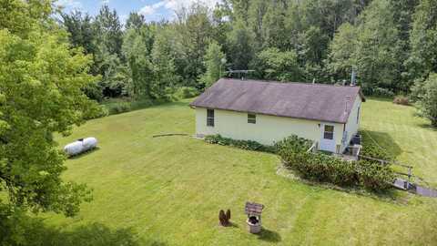 2721 Saganing Road, Bentley, MI 48613