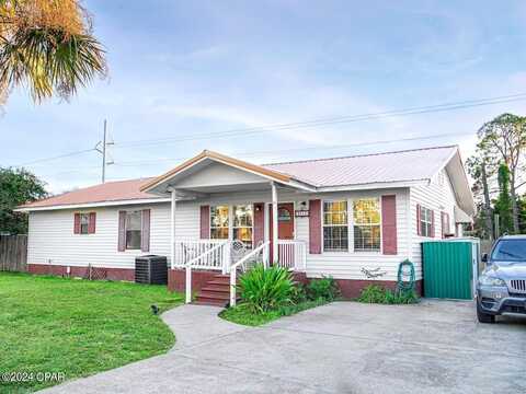 2016 Twin Oaks Drive, Panama City, FL 32408