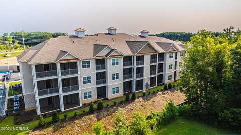 395 S Crow Creek Dr, Calabash, NC 28467