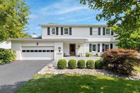 888 Singing Hills Lane, Columbus, OH 43235