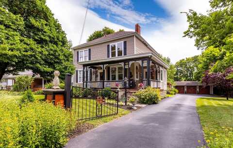8354 Burns Avenue, Cincinnati, OH 45216