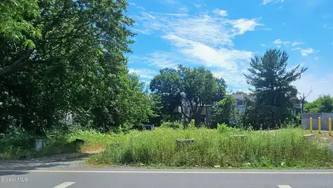 6 Hunter Street, Albany, NY 12202