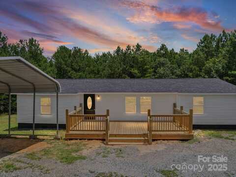 147 Xienghone Road, Mount Gilead, NC 27306