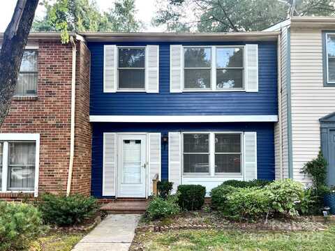 8234 Knights Bridge Road, Charlotte, NC 28210