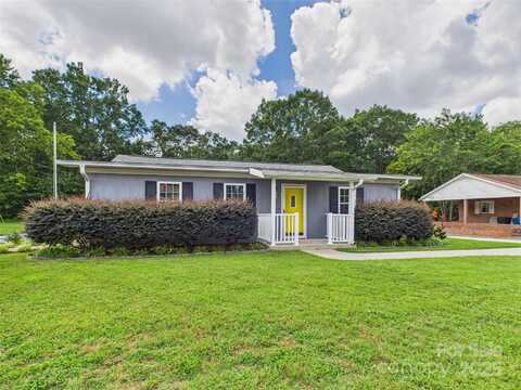 1416 23rd Avenue NE, Hickory, NC 28601