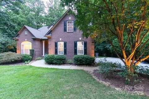 207 Streamside Place, Mooresville, NC 28115