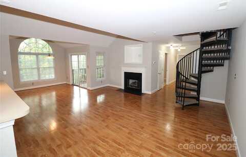 2558 Carya Pond Lane, Charlotte, NC 28212