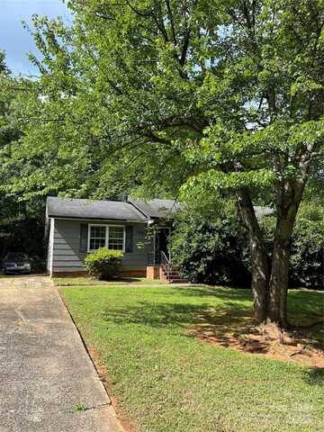 345 Retnuh Drive, Winston Salem, NC 27105