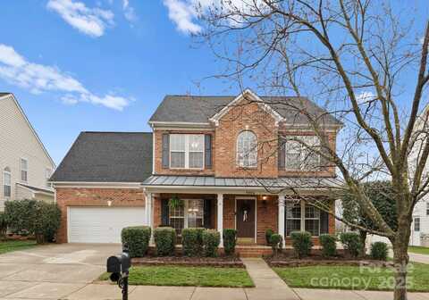 8806 Cool Meadow Drive, Huntersville, NC 28078
