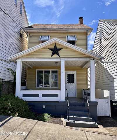 140 S SPRUCE Street, Mount Carmel, PA 17851