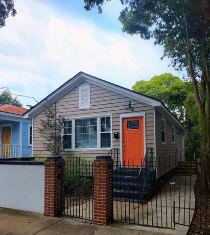 4 S Enston Avenue, Charleston, SC 29403